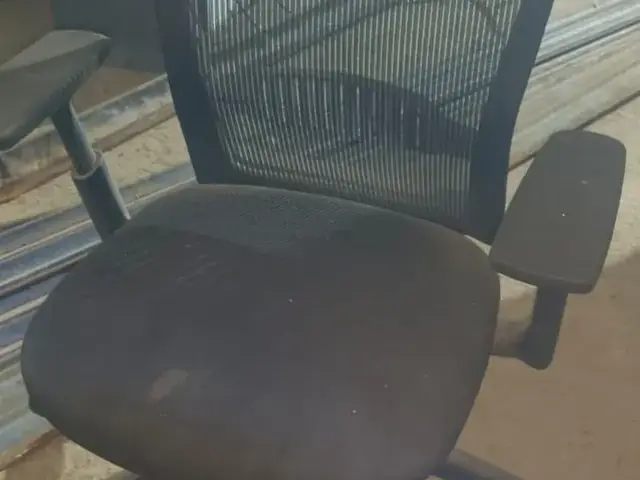Mesh-back office chair